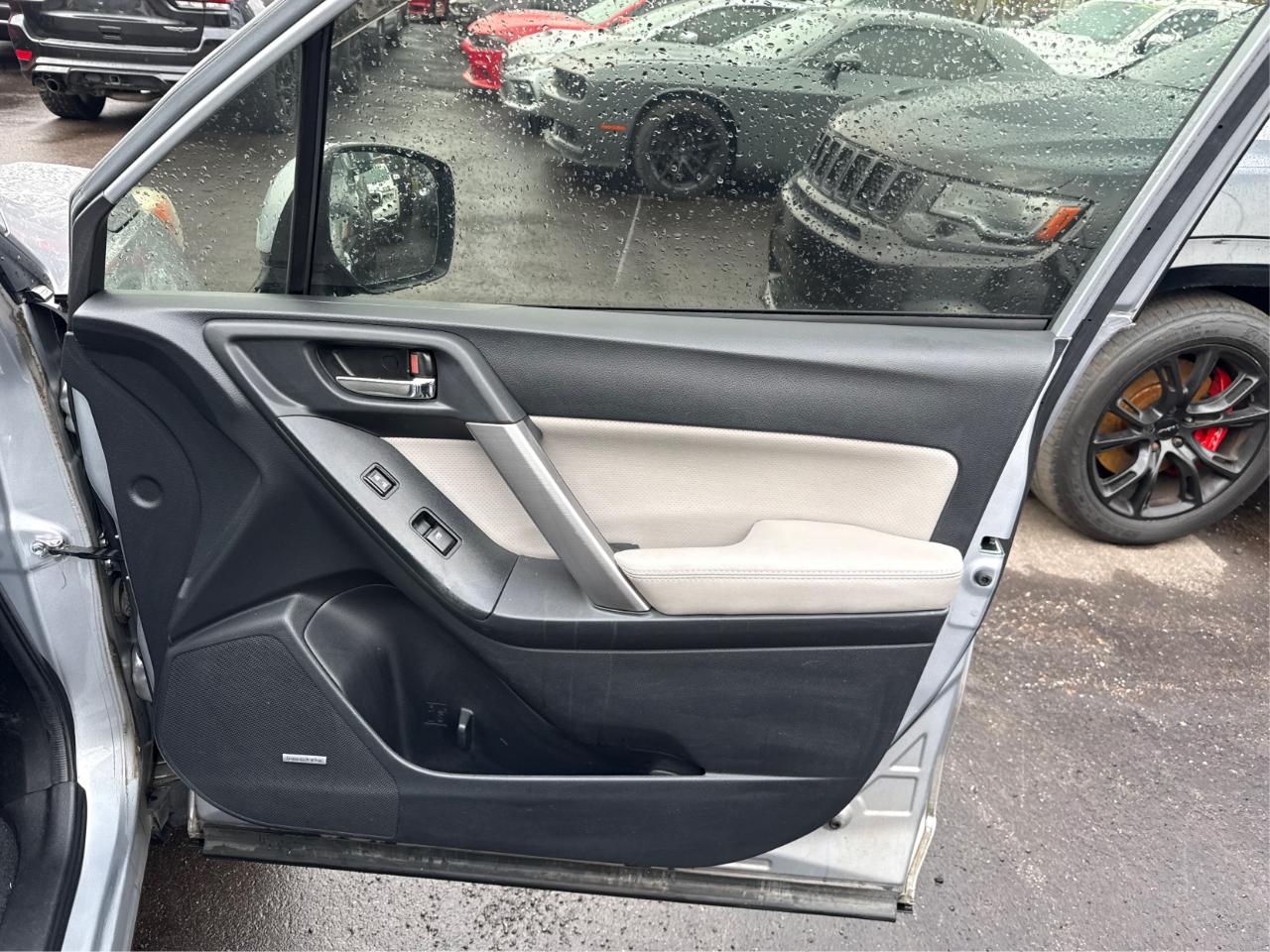 Subaru Forester 2.5i Touring 2016