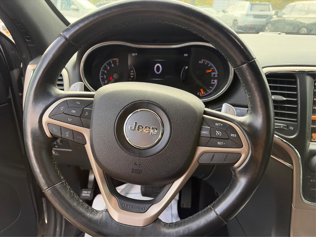 Jeep Grand Cherokee Limited 2WD 2015