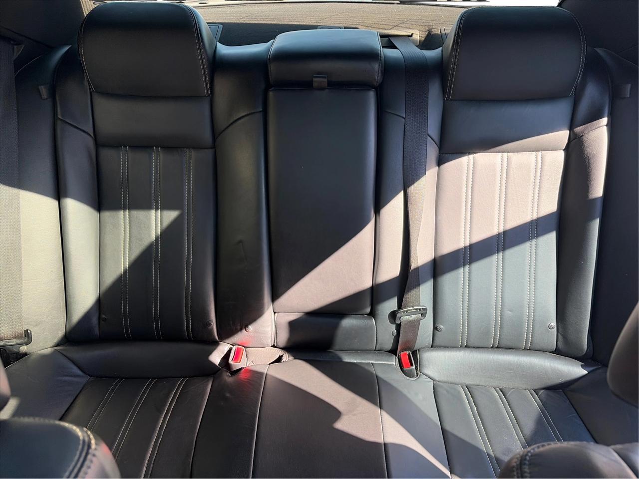 Chrysler 300 S V6 RWD 2015