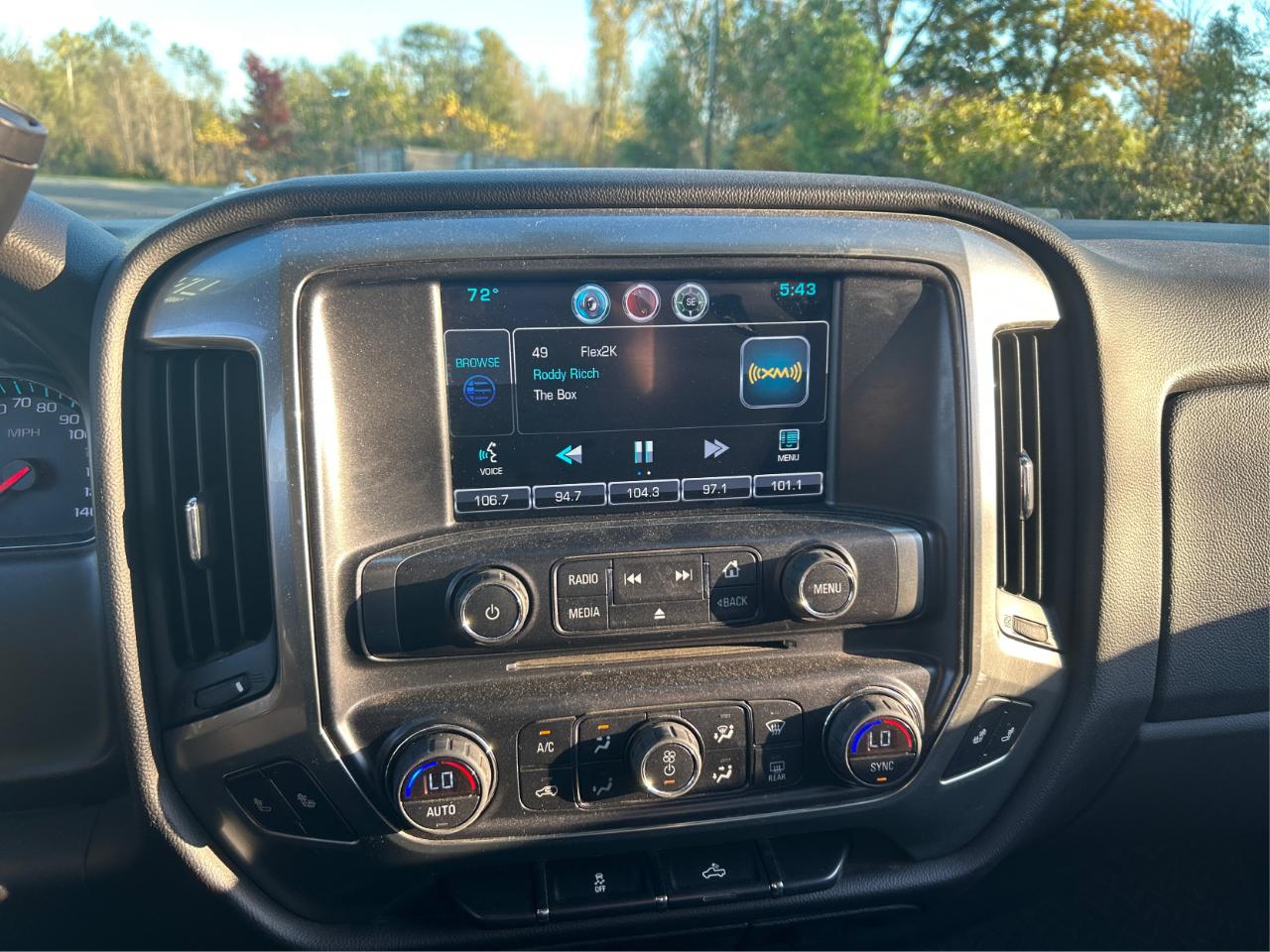 Chevrolet Silverado 1500 LT Crew Cab Long Box 4WD 2015