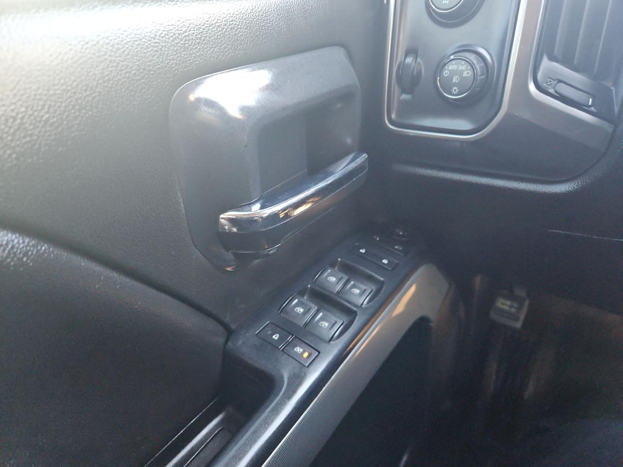 Chevrolet Silverado 1500 LT Double Cab 4WD 2018