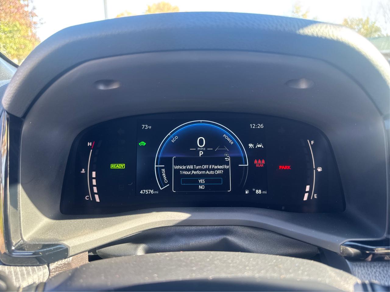 Toyota Camry Hybrid XLE 2025