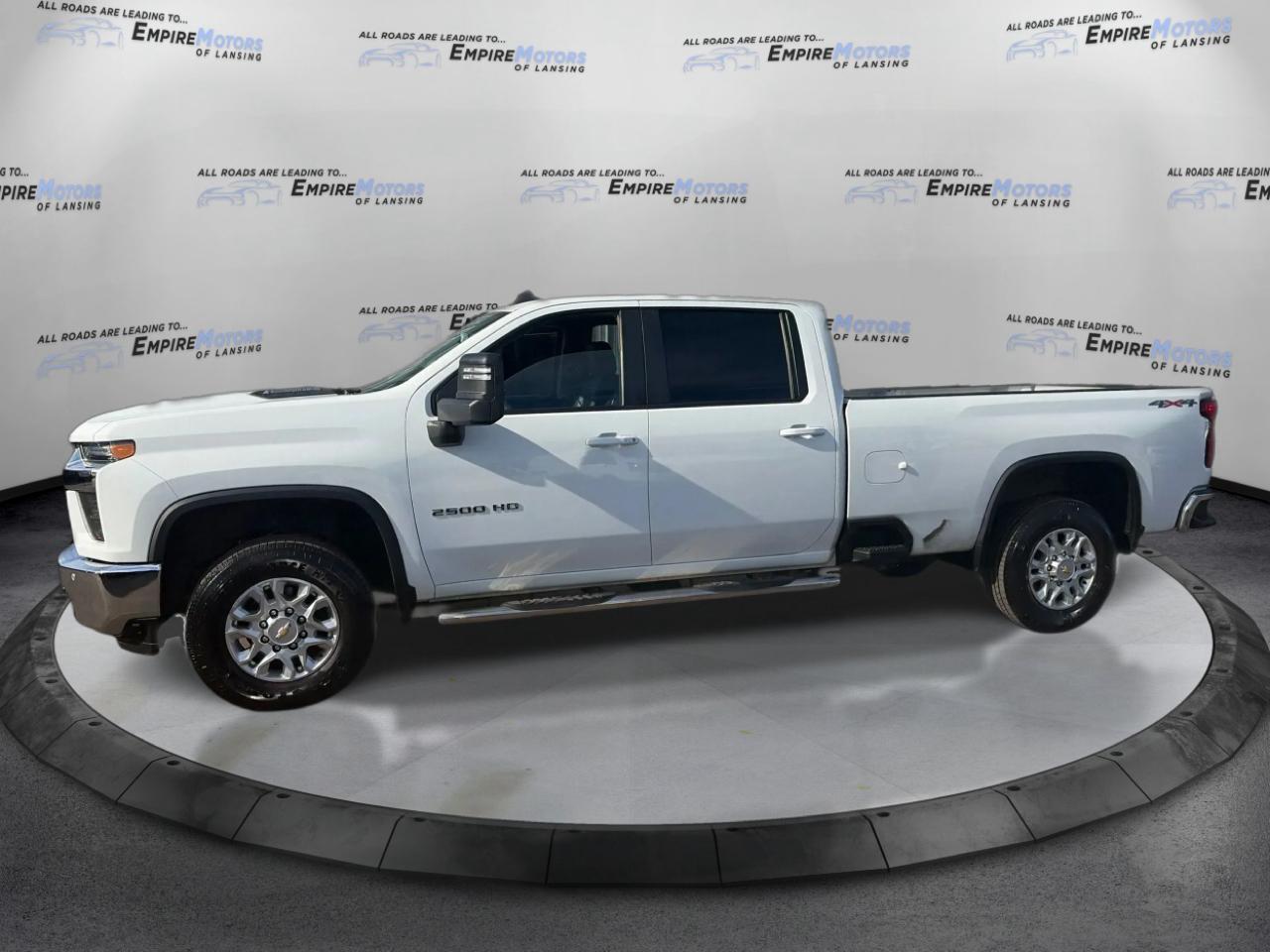 Chevrolet Silverado 2500HD LT Crew Cab Short Box 4WD 2023