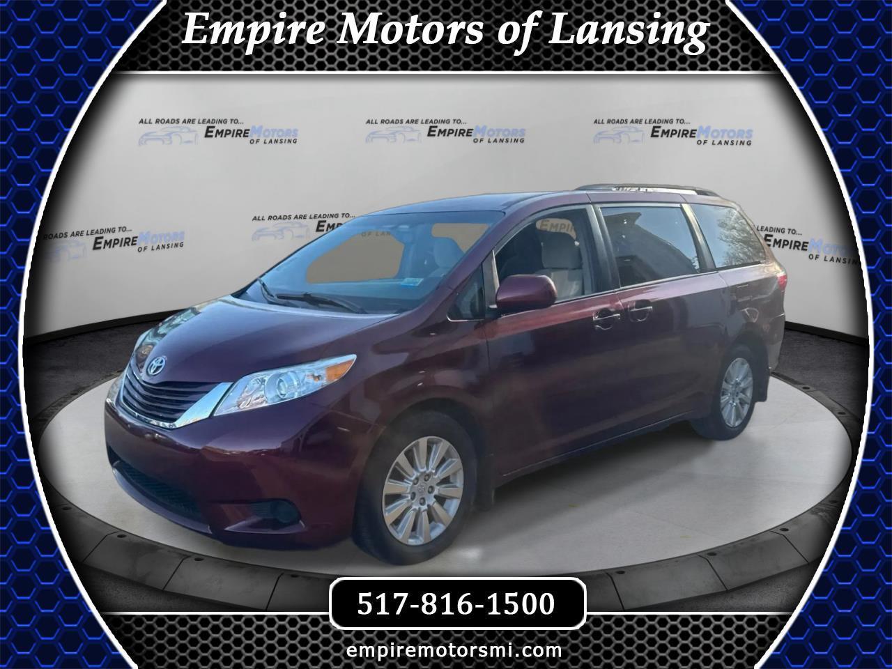 Toyota Sienna LE 7-Passenger AWD 2017