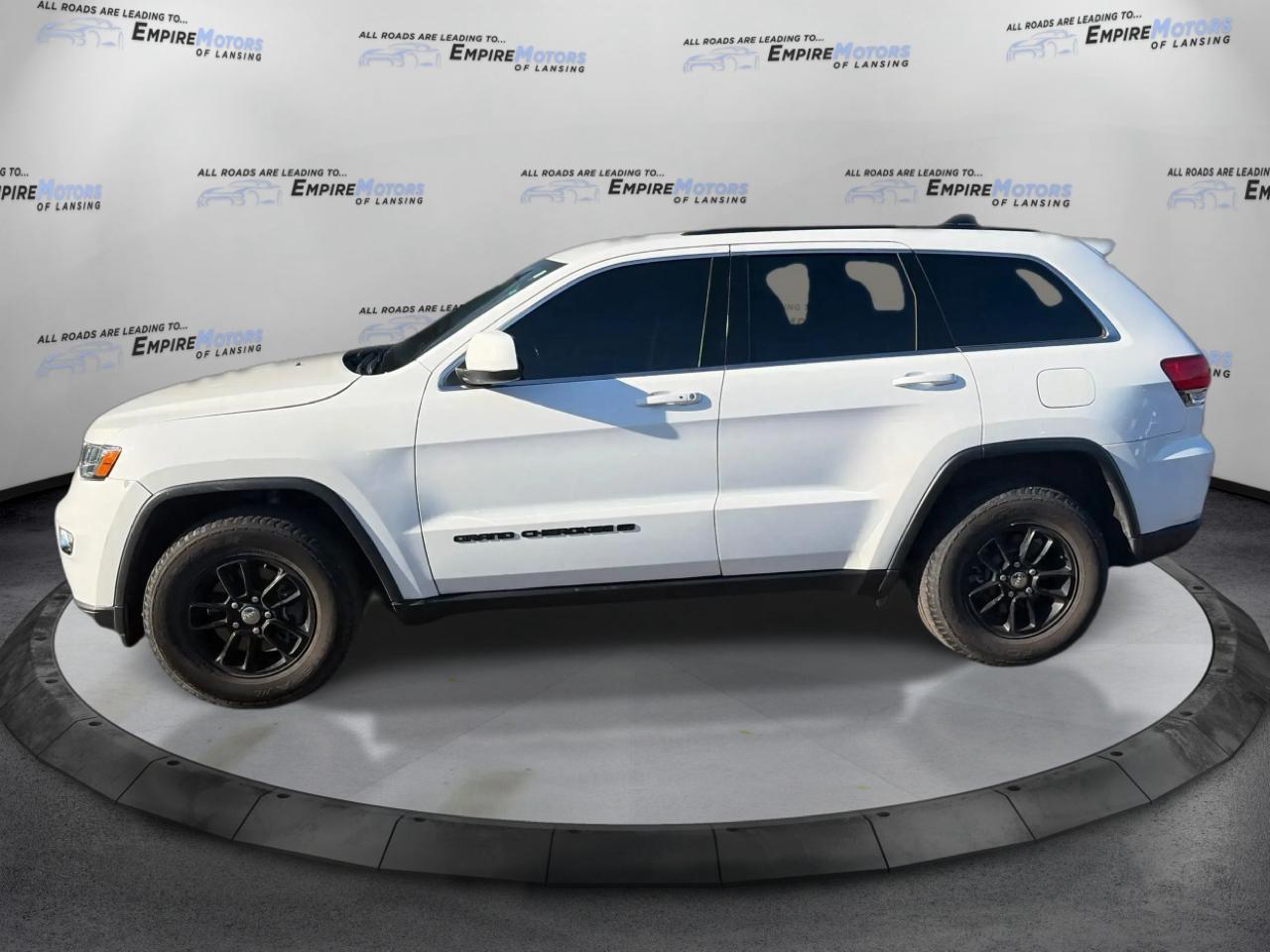 Jeep Grand Cherokee Laredo 4WD 2018