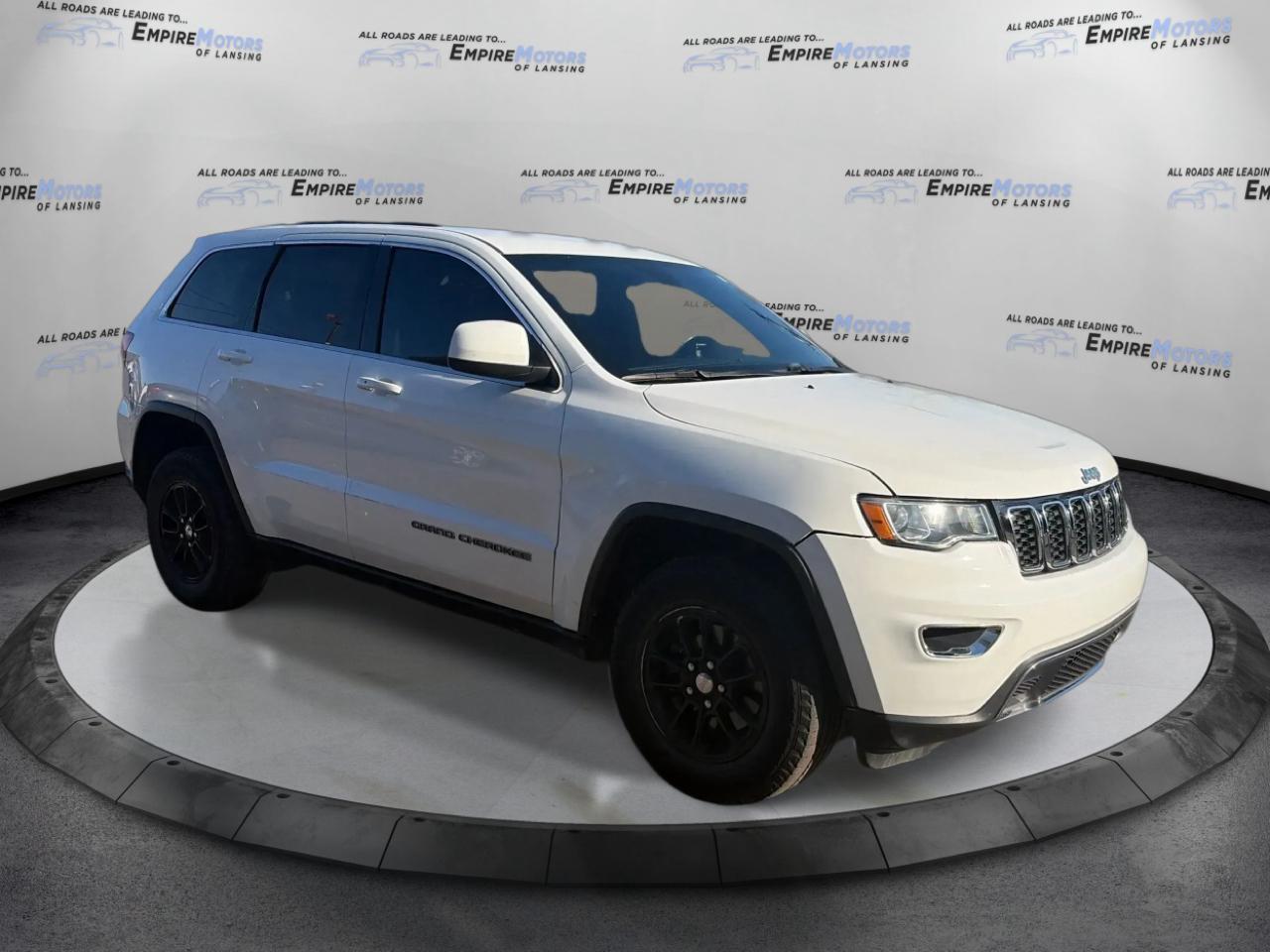 Jeep Grand Cherokee Laredo 4WD 2018