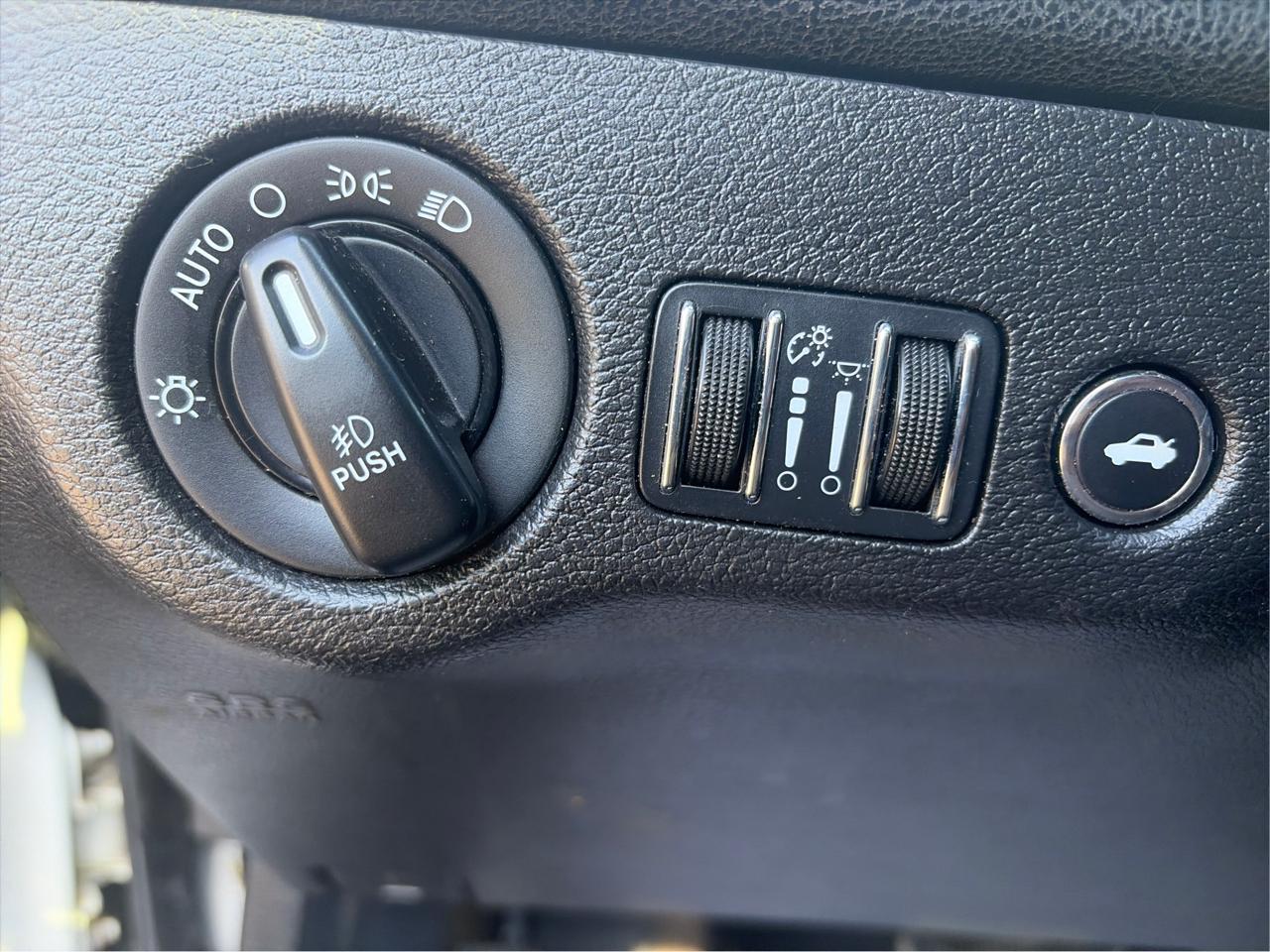 Chrysler 300 S V6 RWD 2013