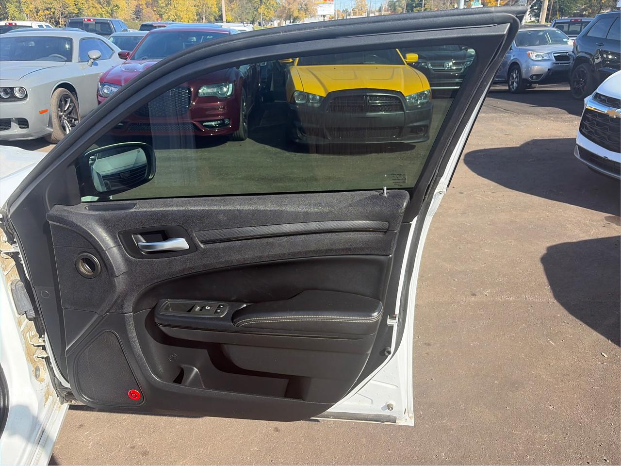 Chrysler 300 S V6 RWD 2013
