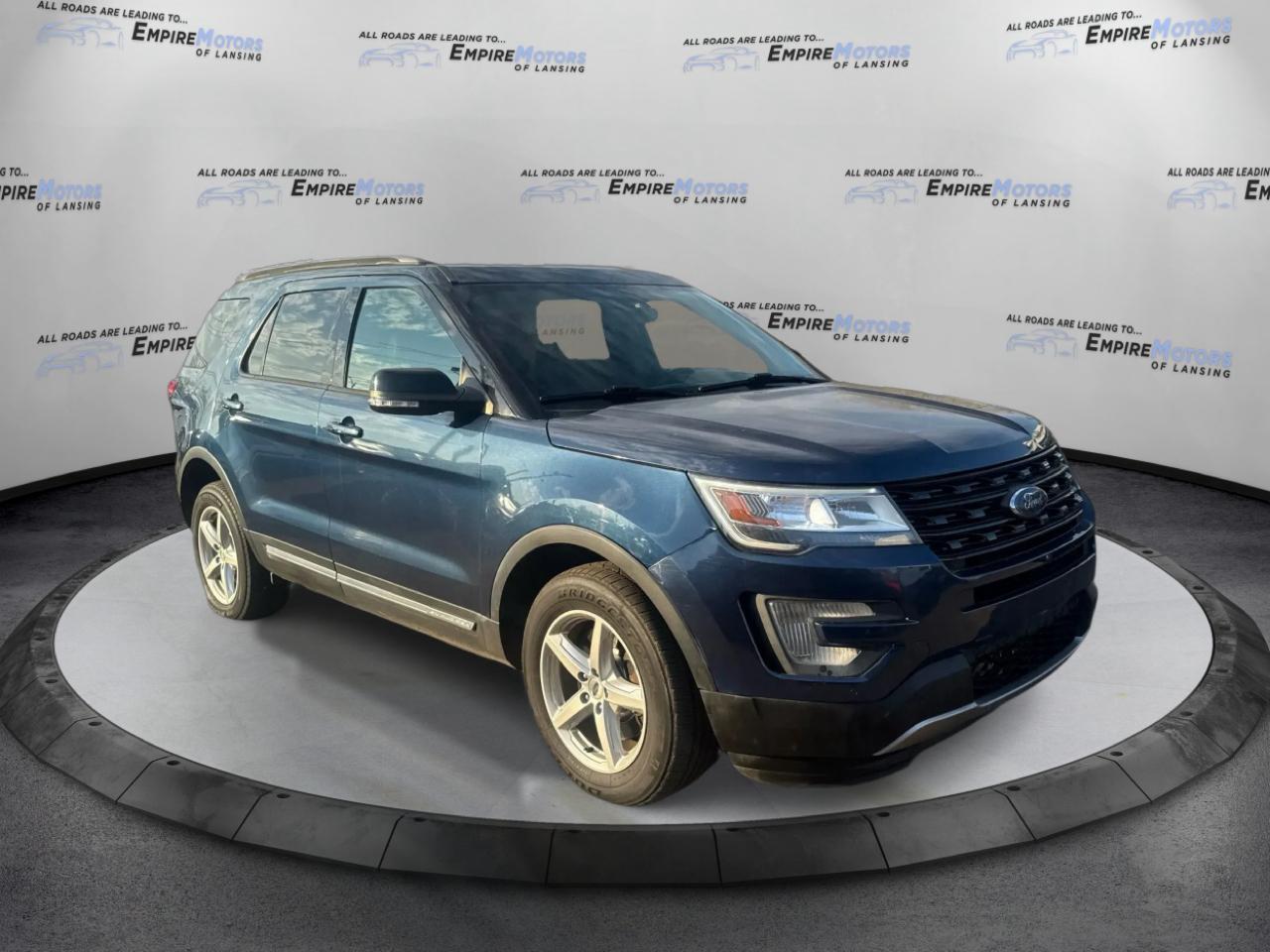 Ford Explorer 4dr XLT 4WD 2017