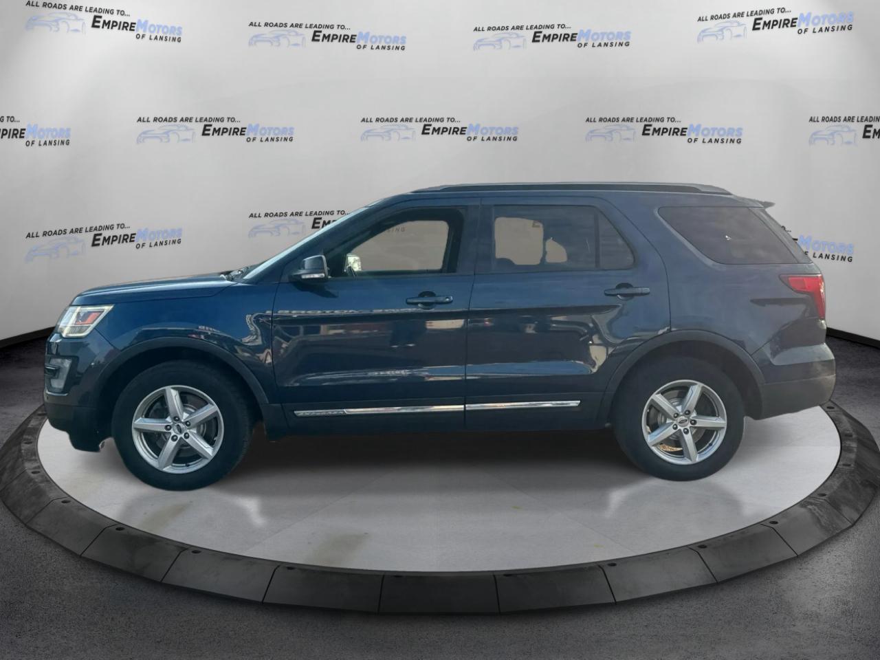 Ford Explorer 4dr XLT 4WD 2017