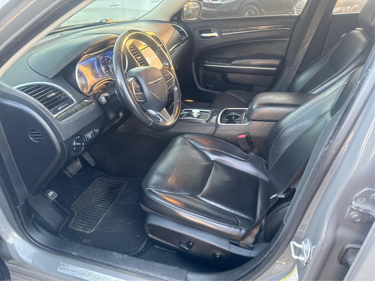 Chrysler 300 Limited AWD 2019