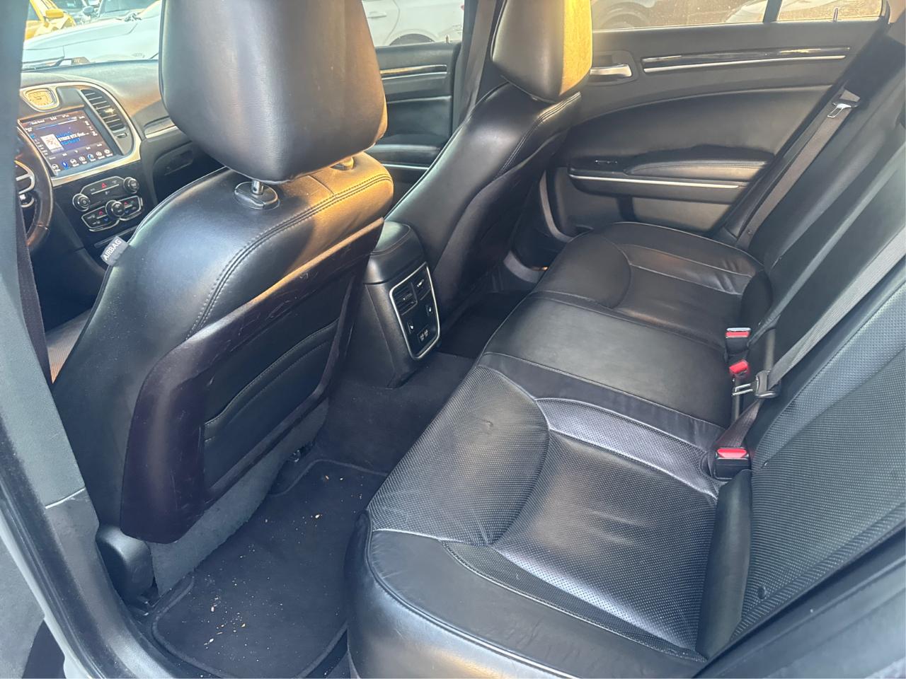 Chrysler 300 Limited AWD 2019