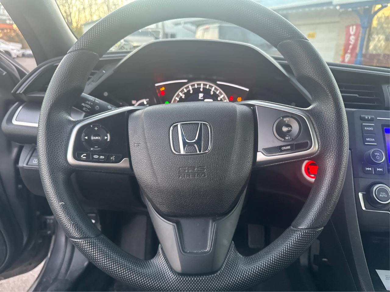 Honda Civic LX-P Coupe CVT 2018