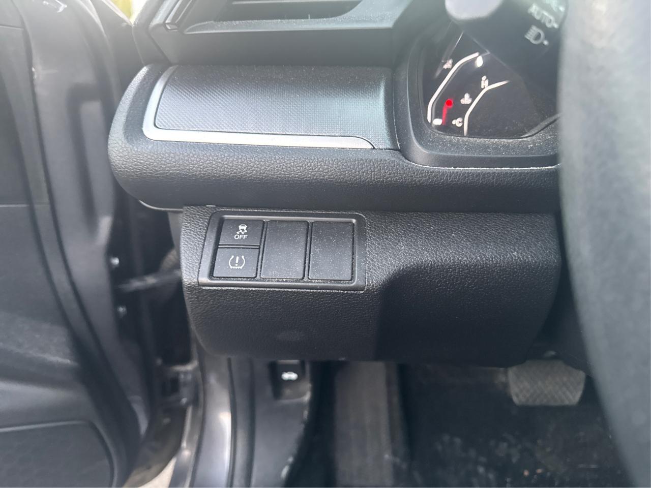Honda Civic LX-P Coupe CVT 2018