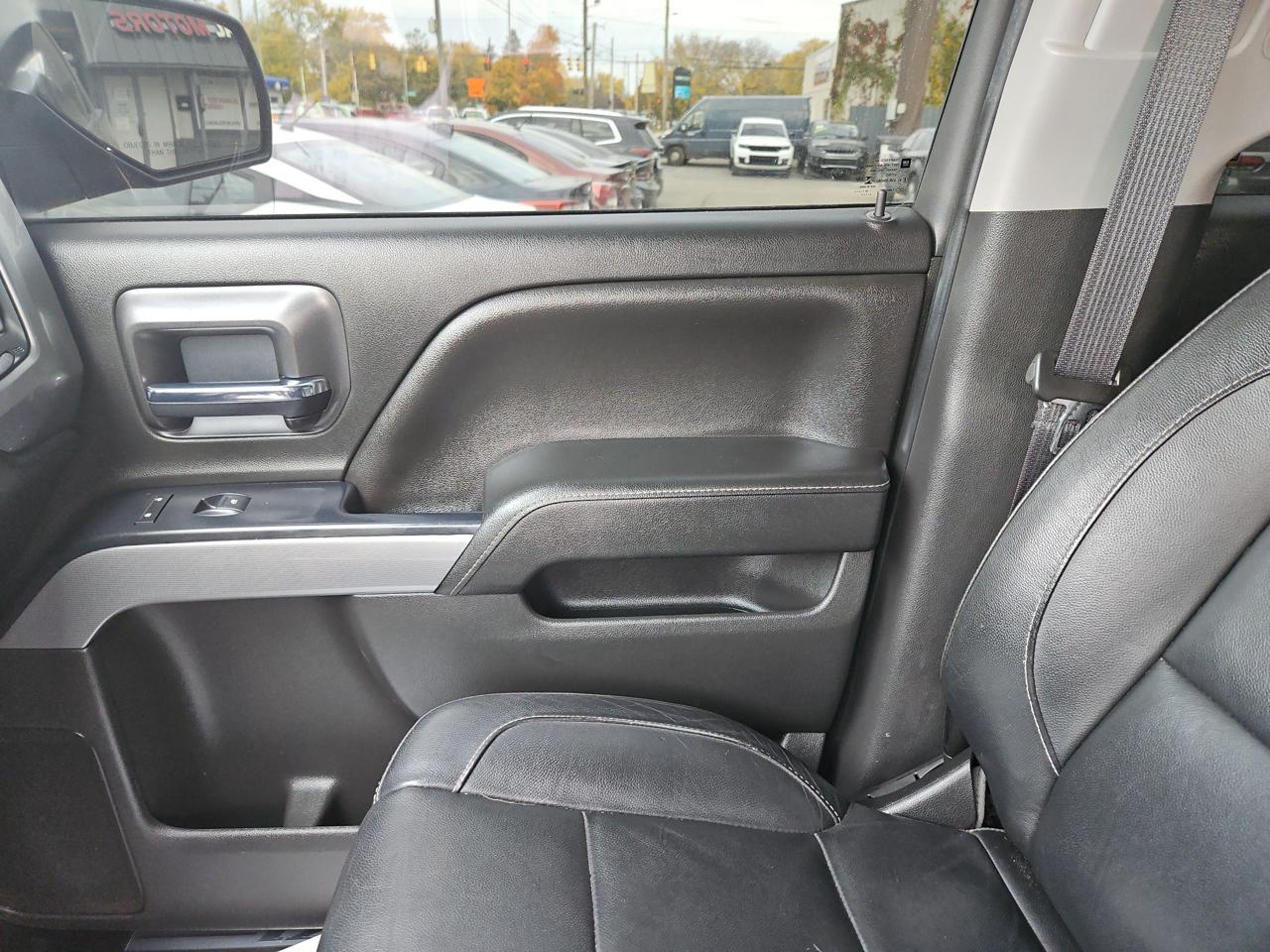 Chevrolet Silverado 1500 LT Crew Cab 4WD 2018