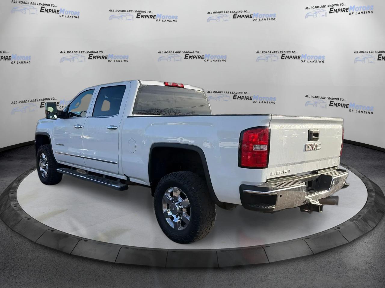 GMC Sierra 2500HD SLT Crew Cab 4WD 2019