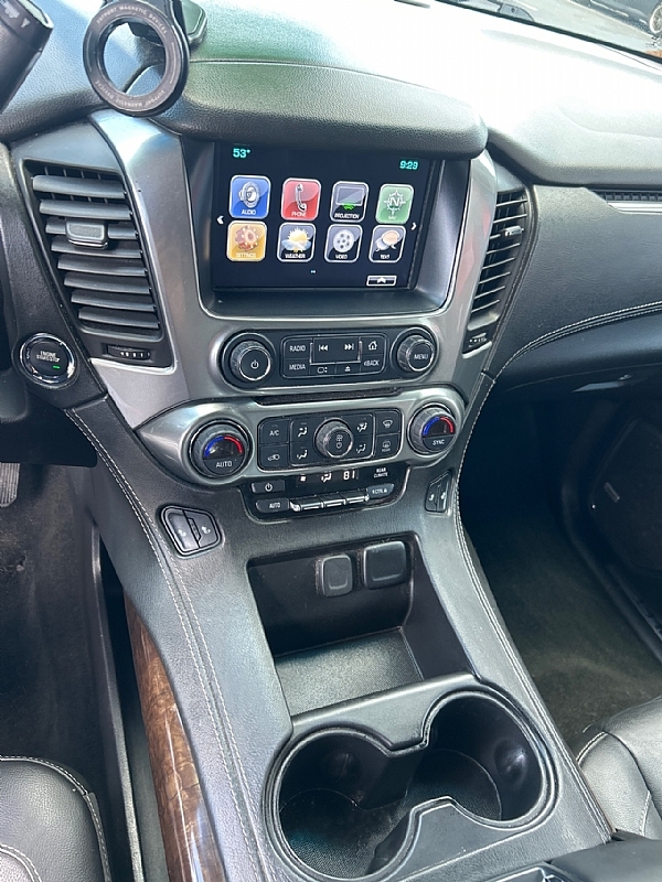 Chevrolet Tahoe  2018