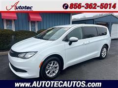 2023 Chrysler Voyager 