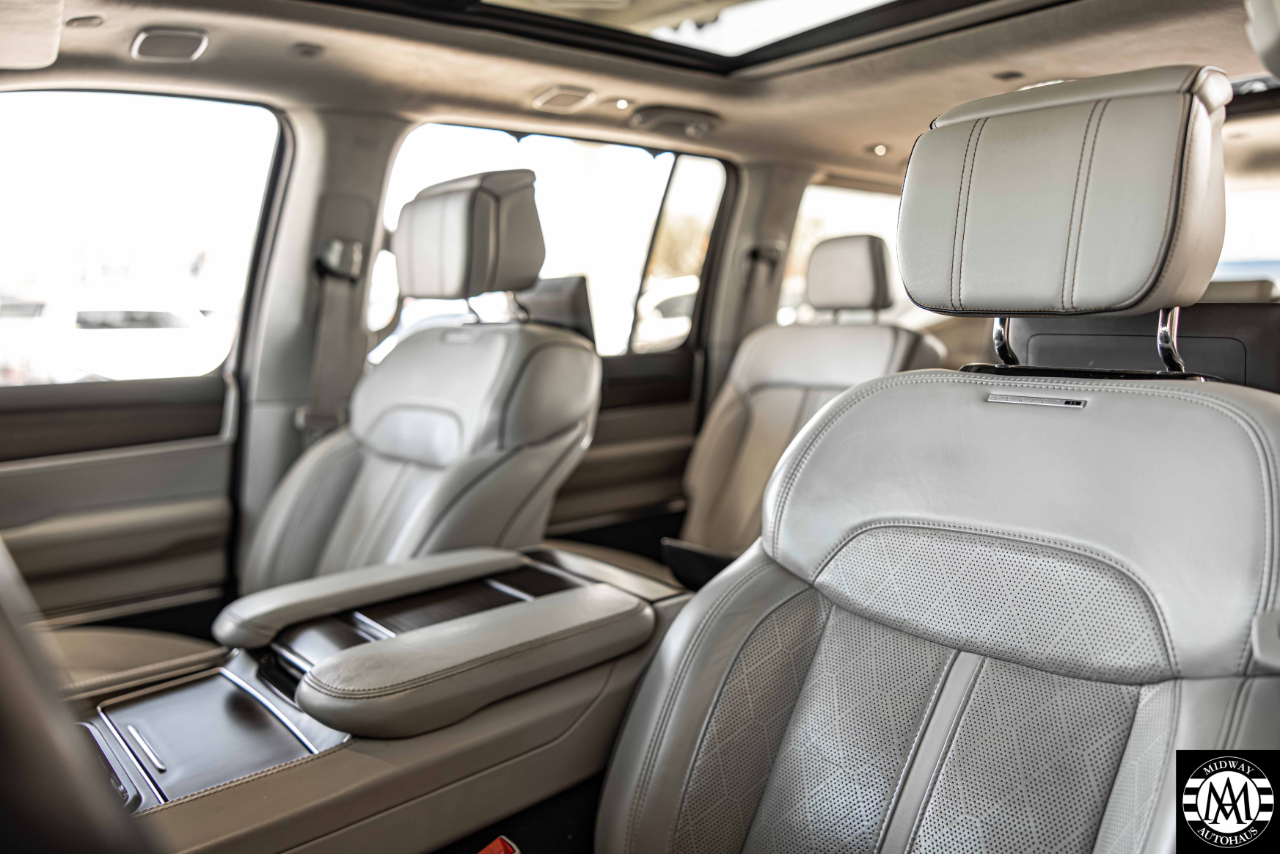 Jeep Grand Wagoneer  2022 Jeep Grand Wagoneer  2022