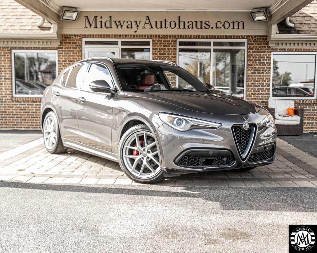 Alfa Romeo Stelvio  2018 Alfa Romeo Stelvio  2018