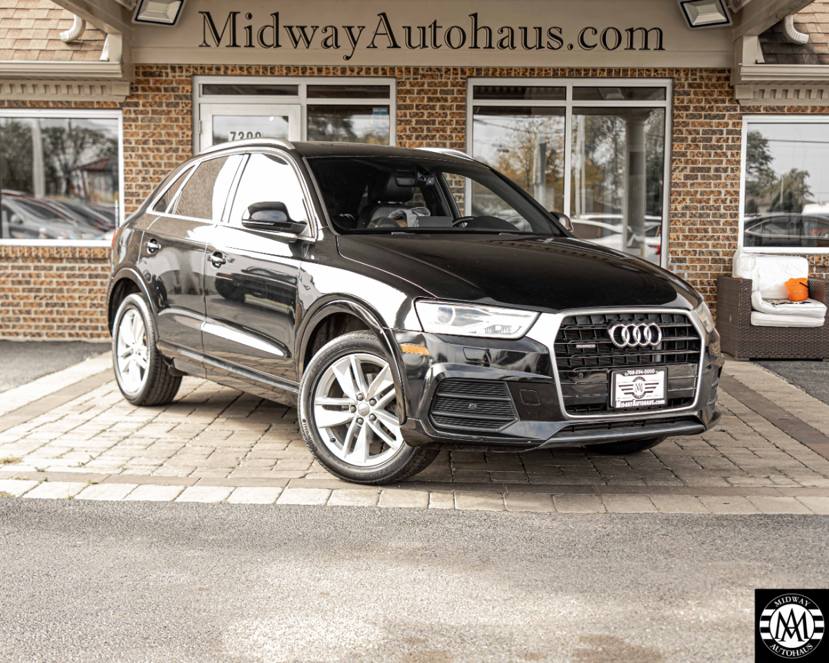 Audi Q3  2016 Audi Q3  2016