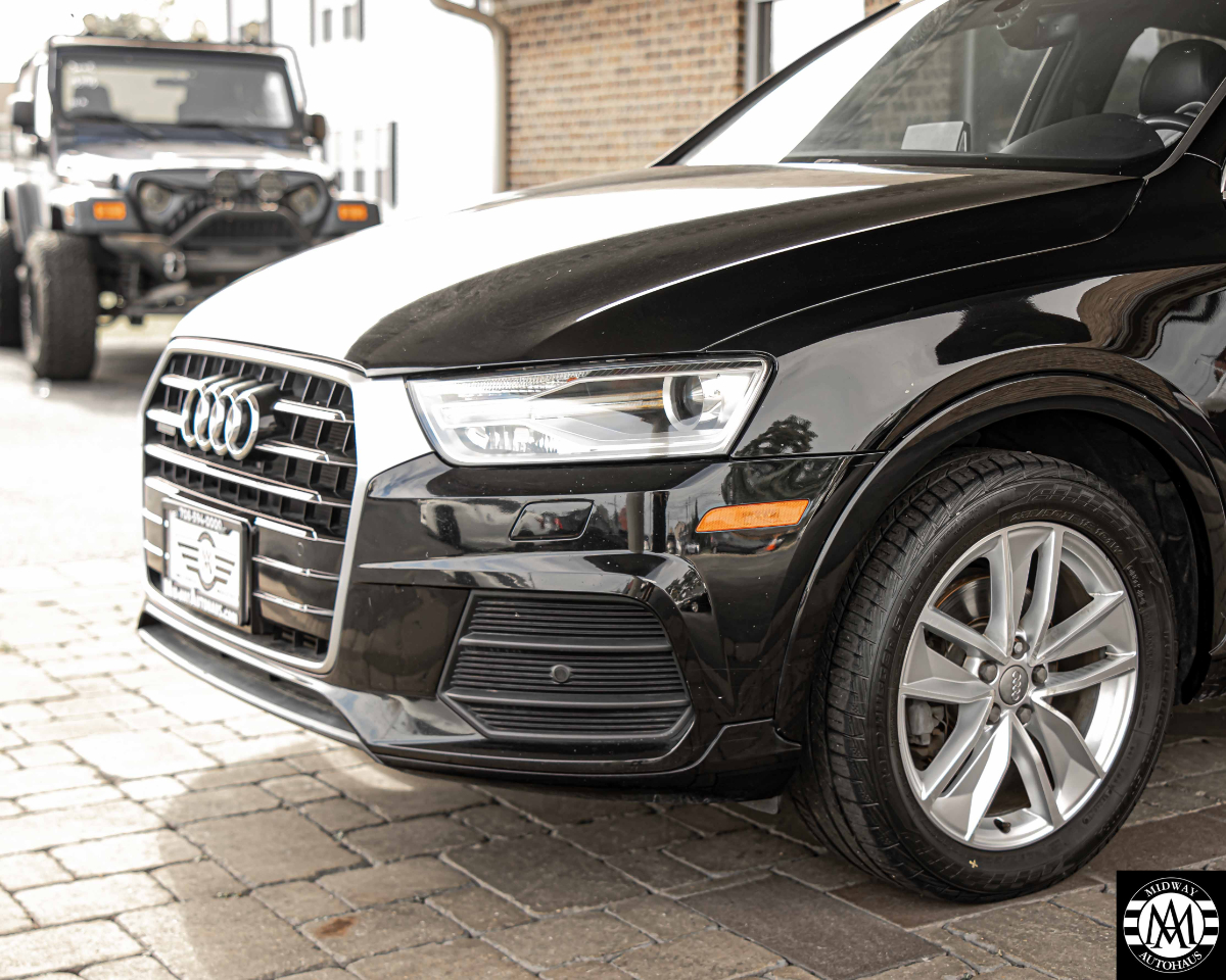Audi Q3  2016 Audi Q3  2016