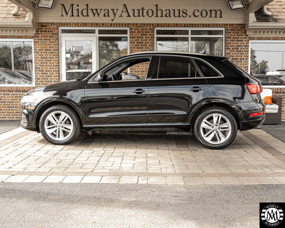 Audi Q3  2016 Audi Q3  2016