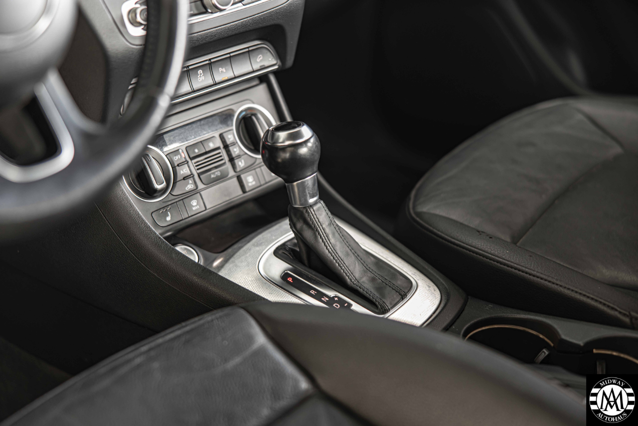 Audi Q3  2016 Audi Q3  2016