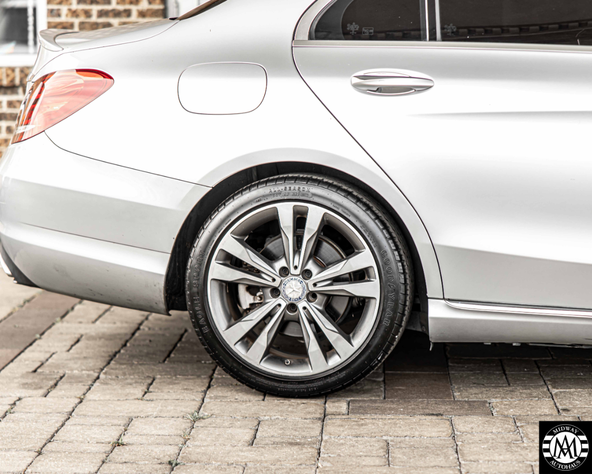 Mercedes-Benz C-Class  2017