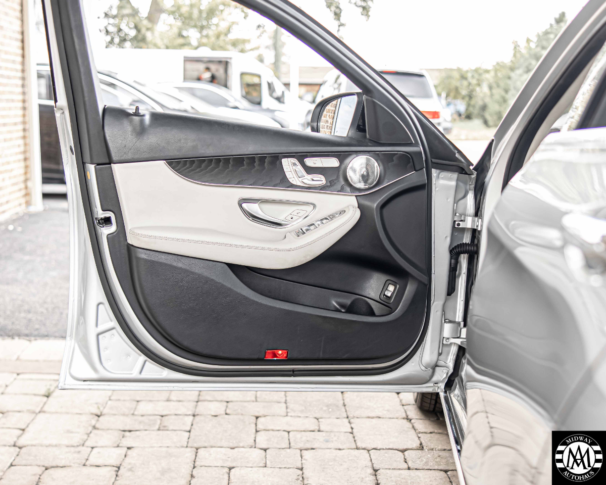 Mercedes-Benz C-Class  2017