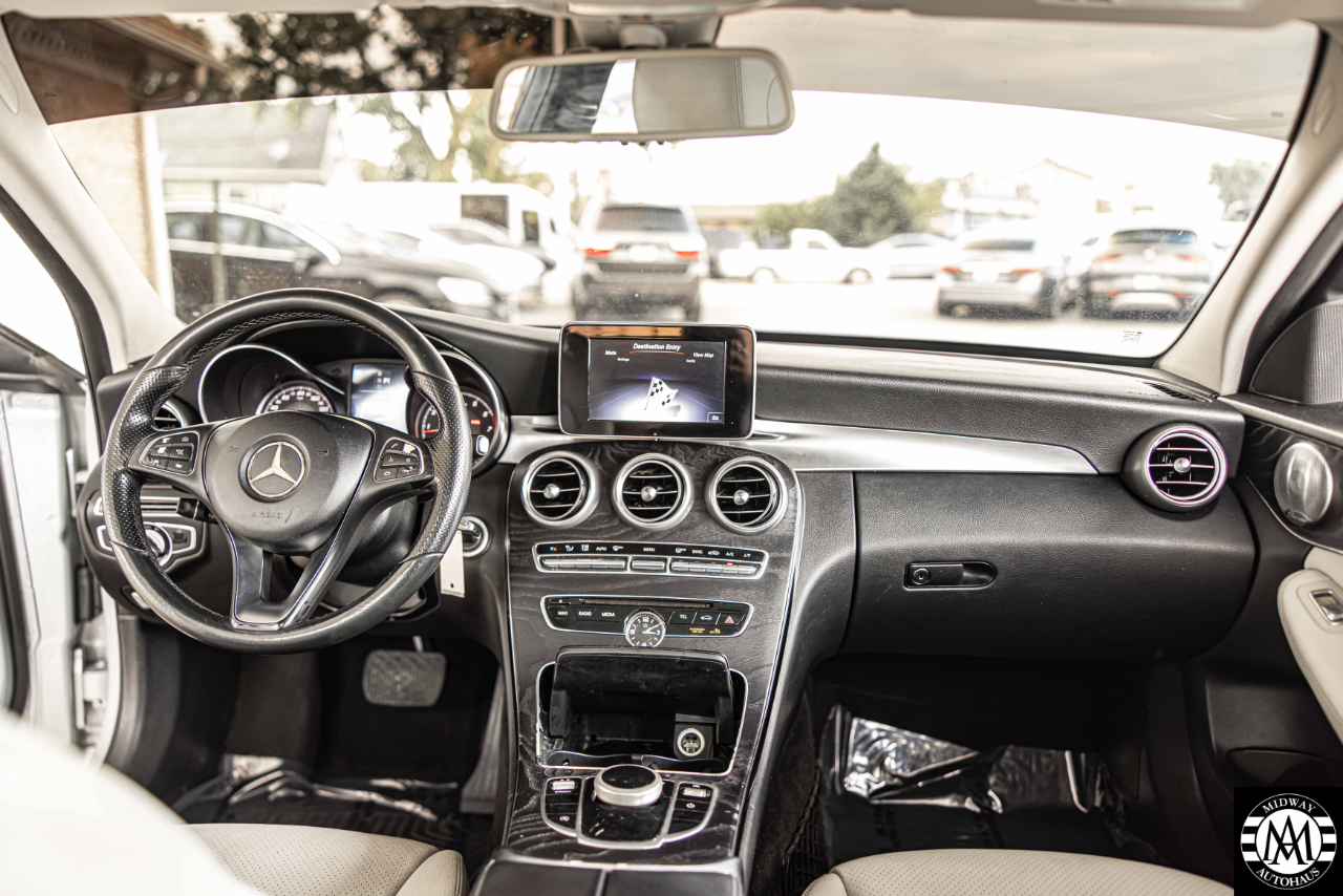 Mercedes-Benz C-Class  2017