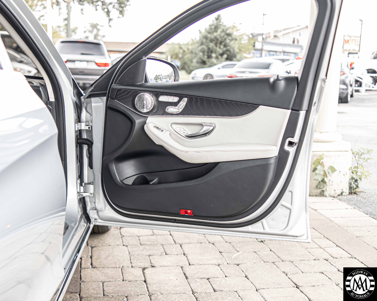 Mercedes-Benz C-Class  2017