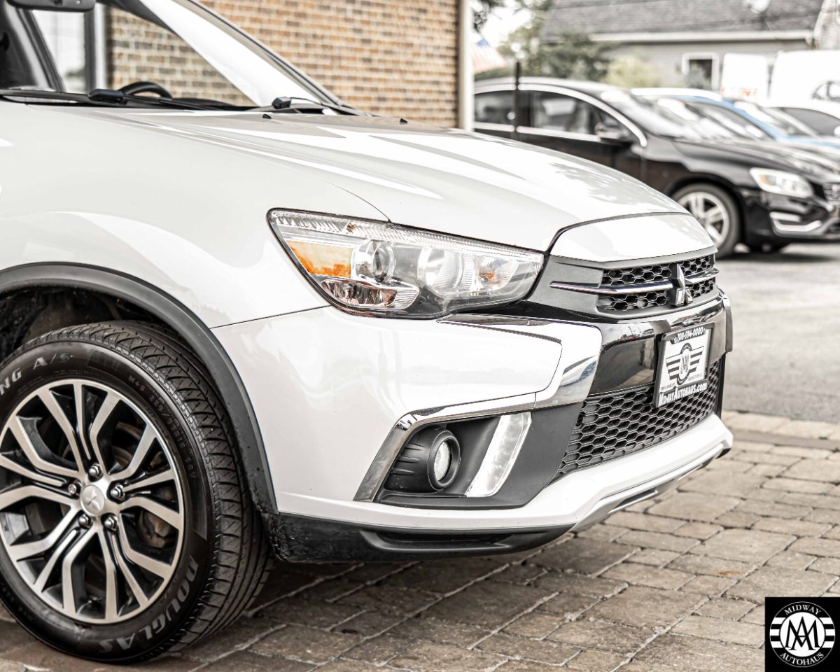 Mitsubishi Outlander Sport  2018