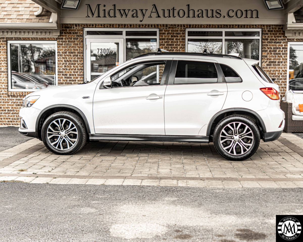 Mitsubishi Outlander Sport  2018