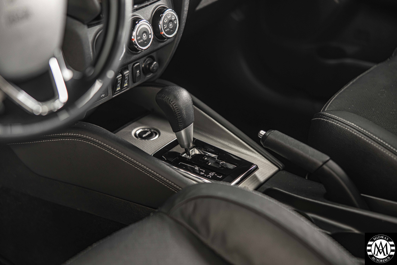 Mitsubishi Outlander Sport  2018