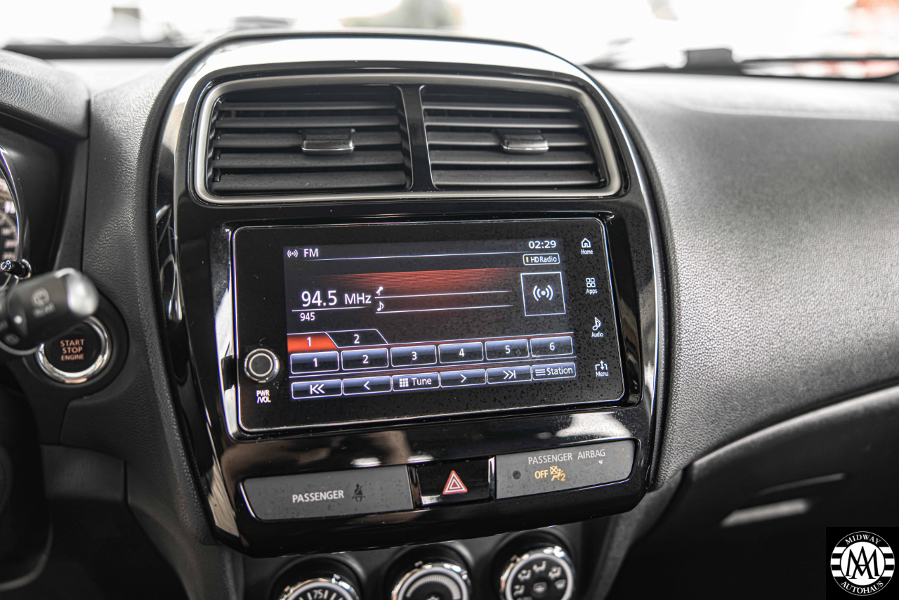 Mitsubishi Outlander Sport  2018