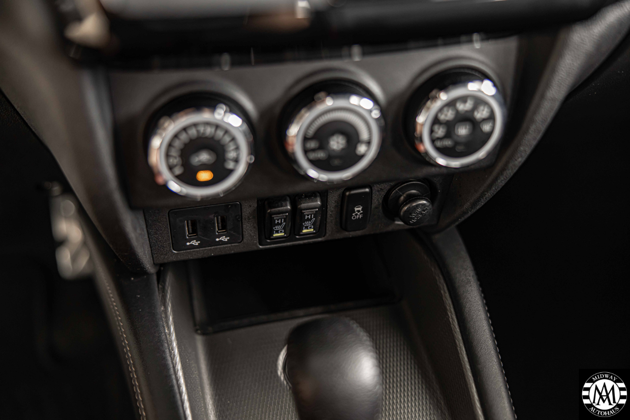 Mitsubishi Outlander Sport  2018