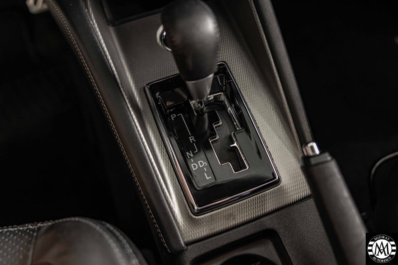 Mitsubishi Outlander Sport  2018