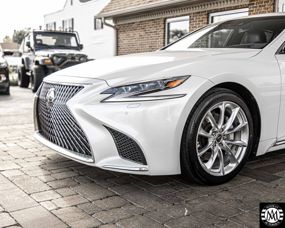 Lexus LS 500h  2020 Lexus LS 500h  2020