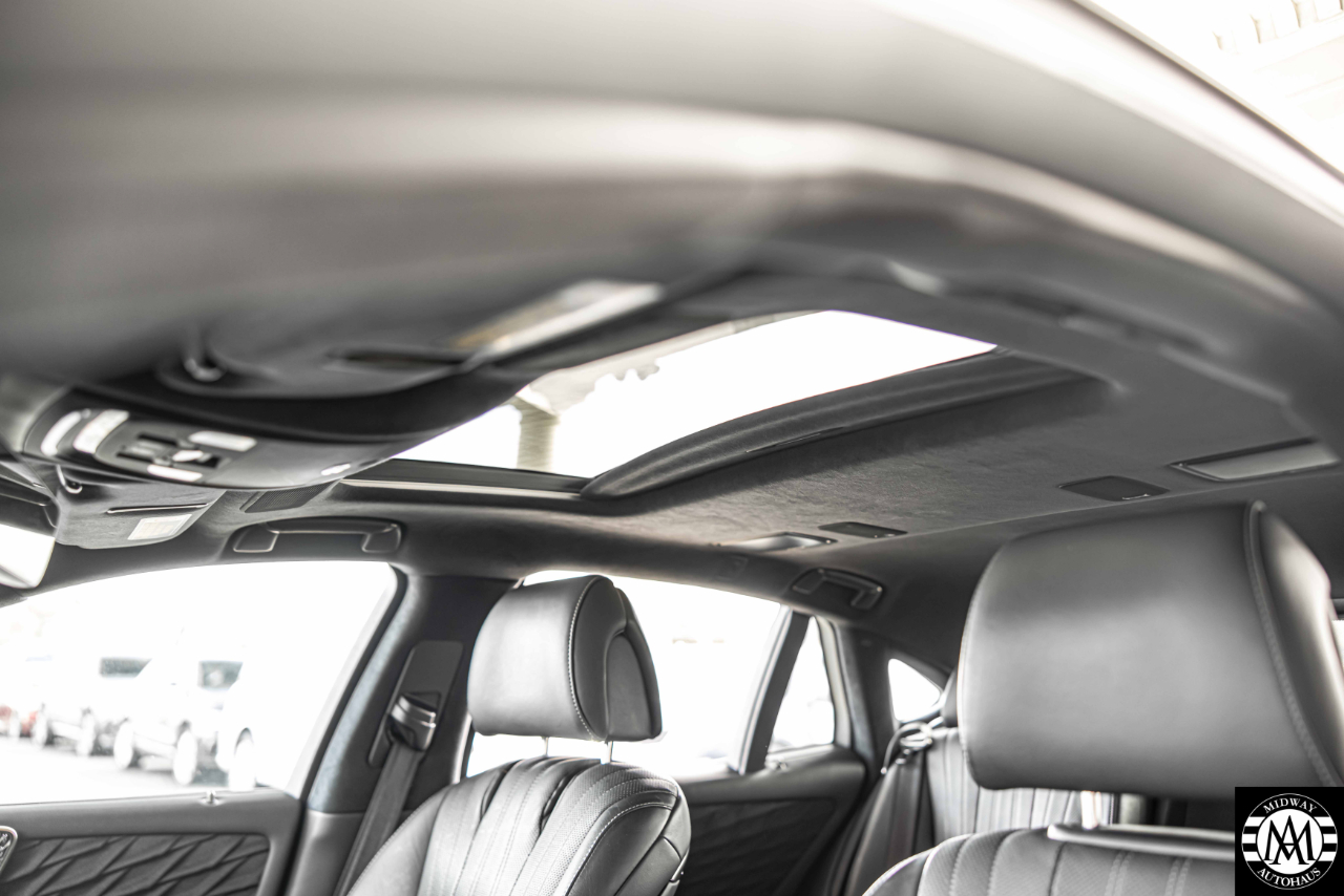 Lexus LS 500h  2020 Lexus LS 500h  2020