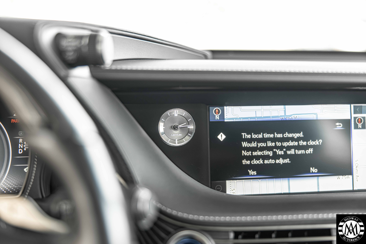 Lexus LS 500h  2020 Lexus LS 500h  2020
