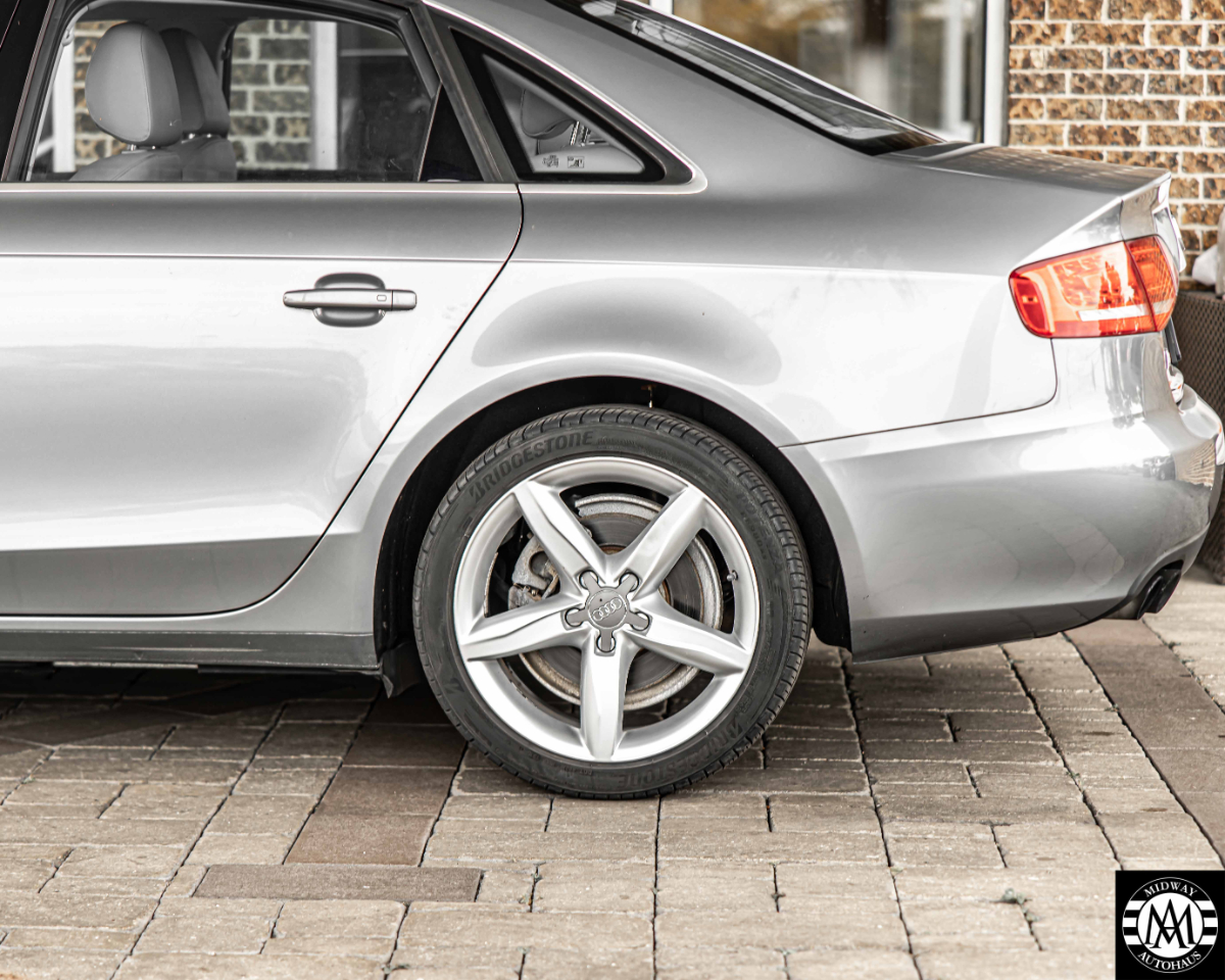 Audi A4  2011 Audi A4  2011