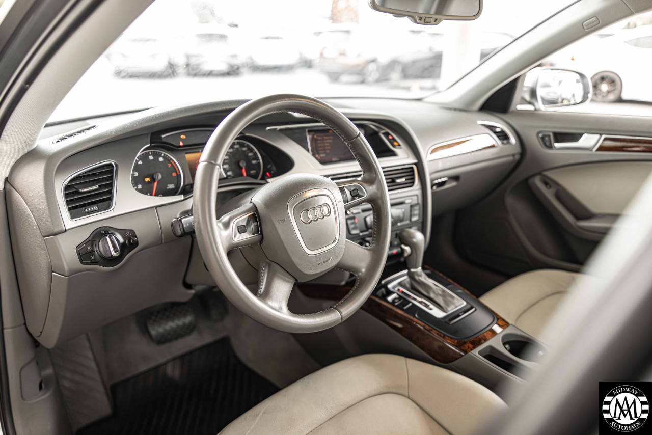 Audi A4  2011 Audi A4  2011