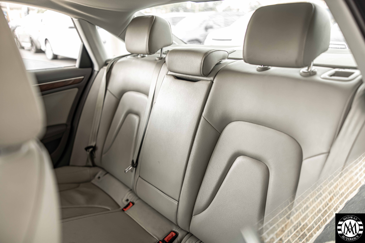 Audi A4  2011 Audi A4  2011