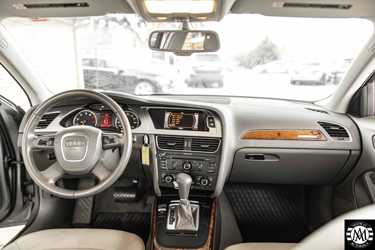Audi A4  2011 Audi A4  2011