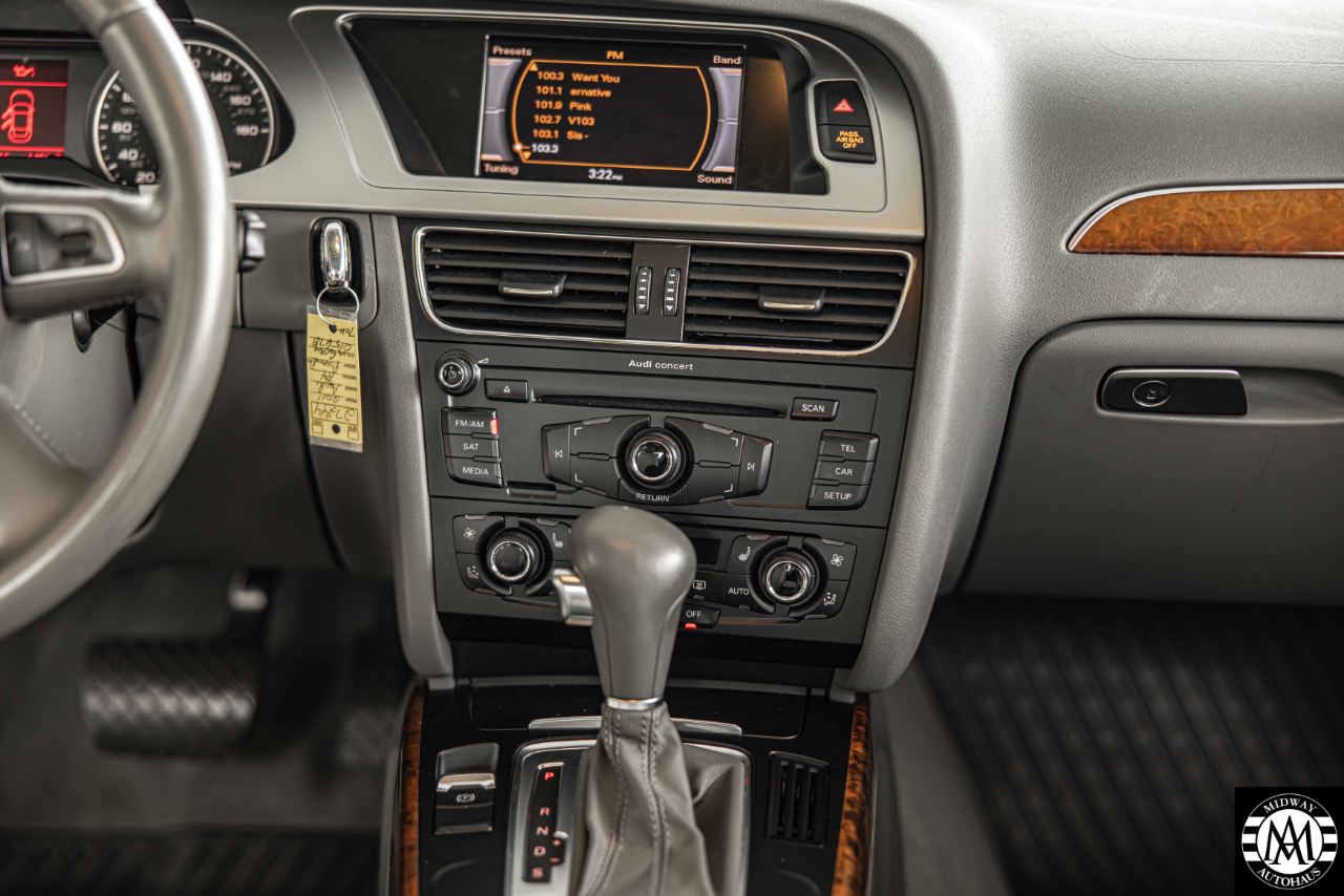 Audi A4  2011 Audi A4  2011