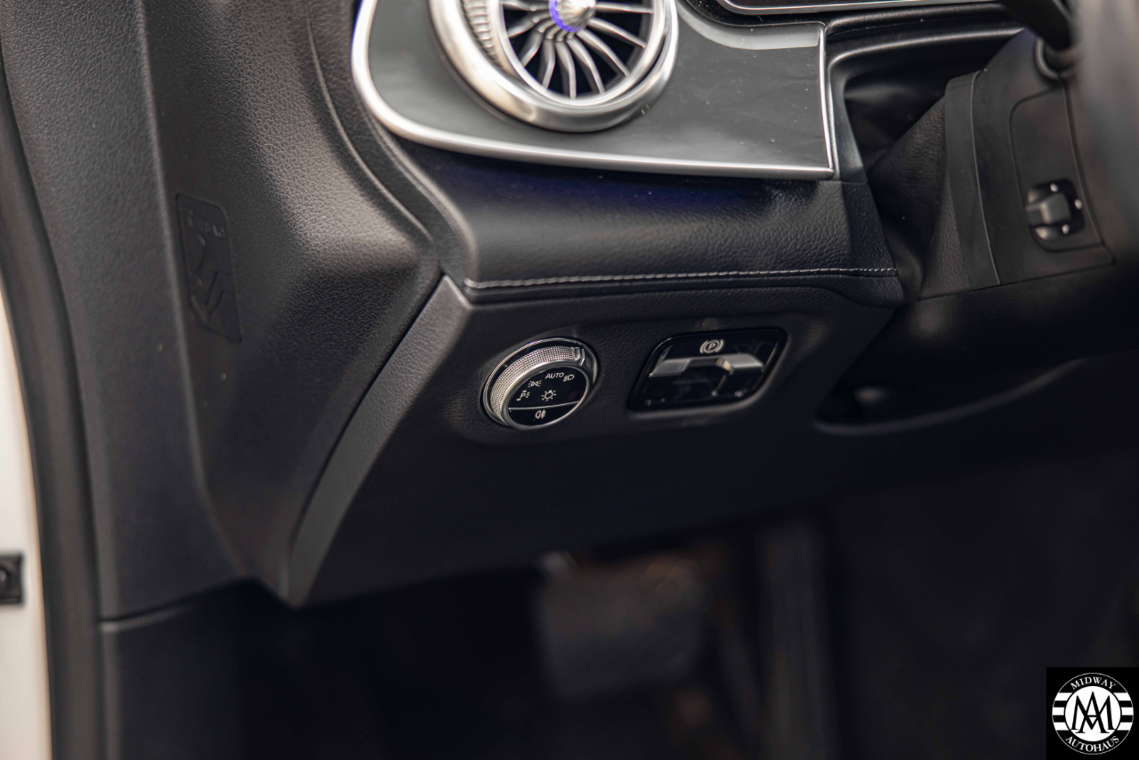 Mercedes-Benz EQS  2023