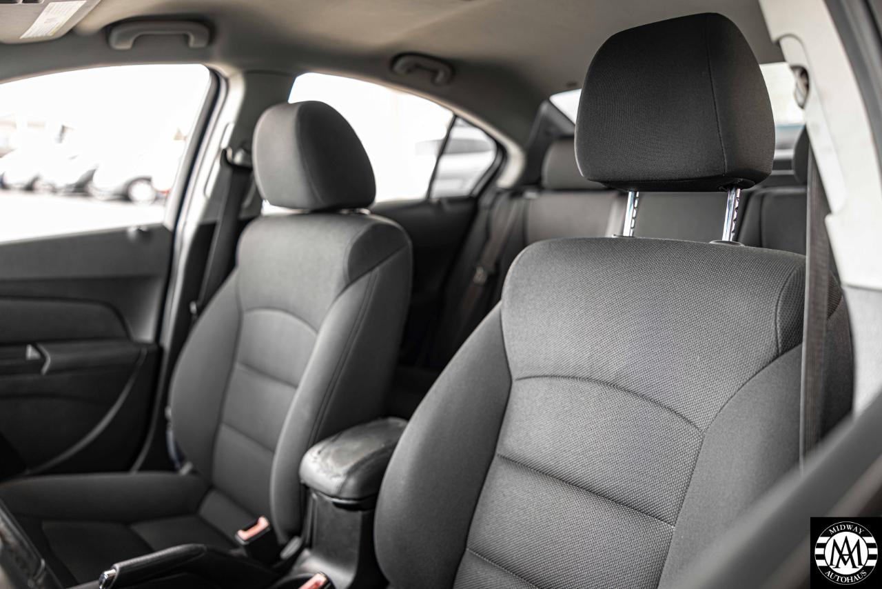 Chevrolet Cruze  2012