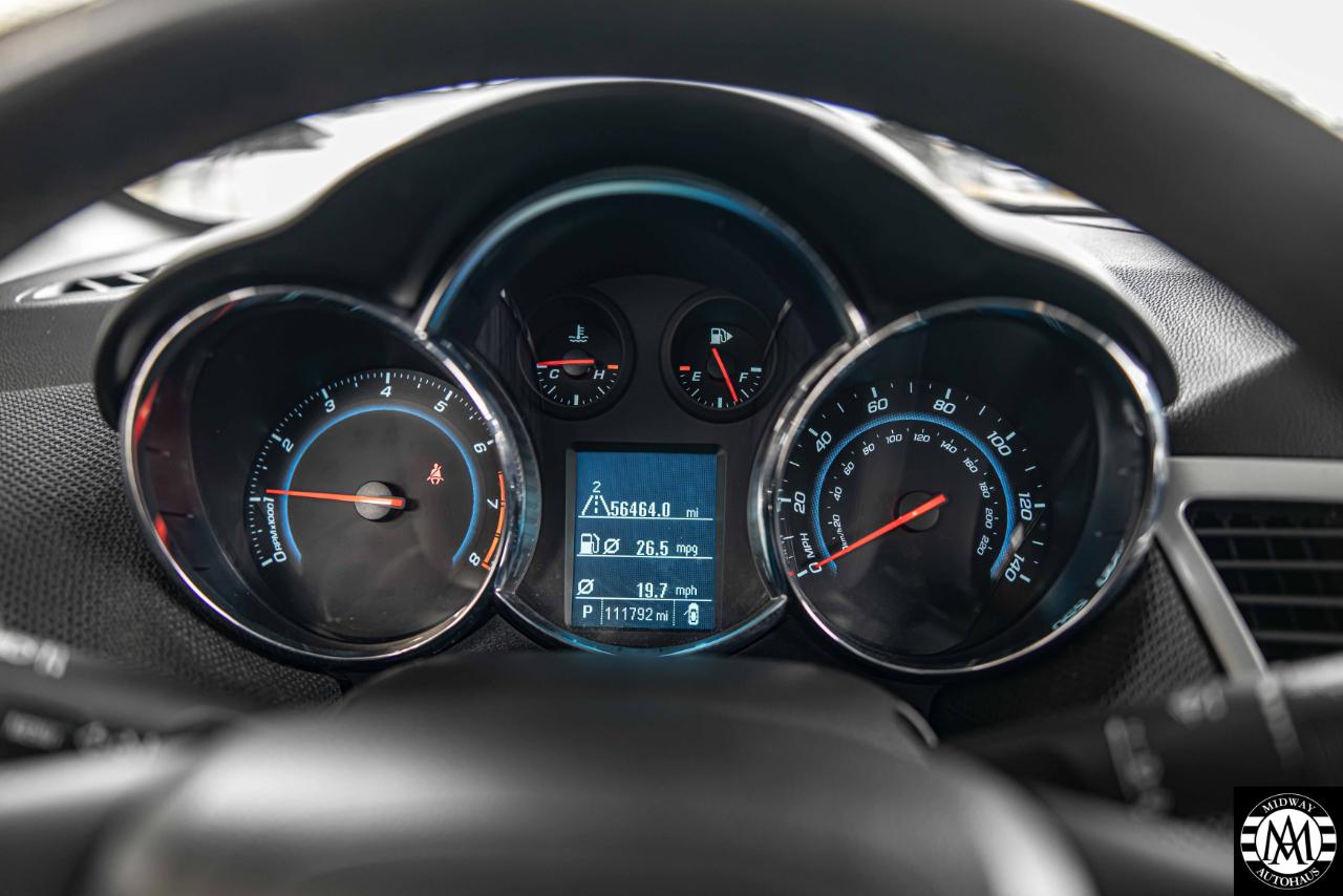 Chevrolet Cruze  2012