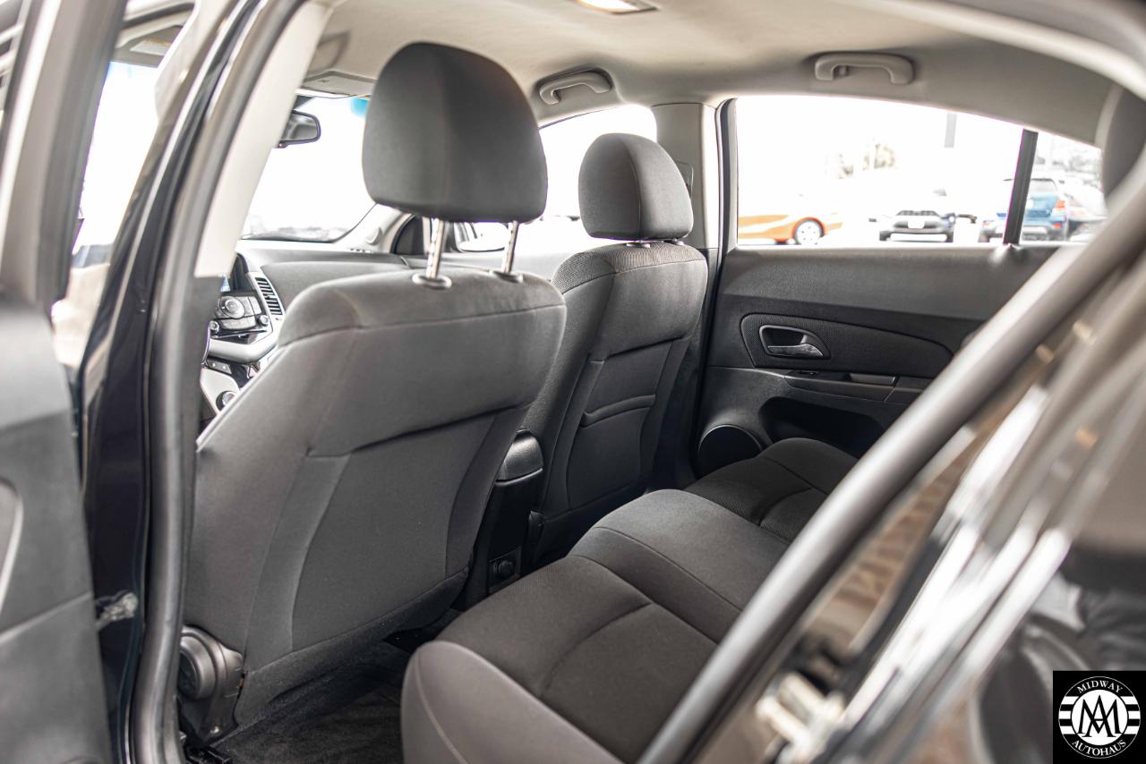 Chevrolet Cruze  2012